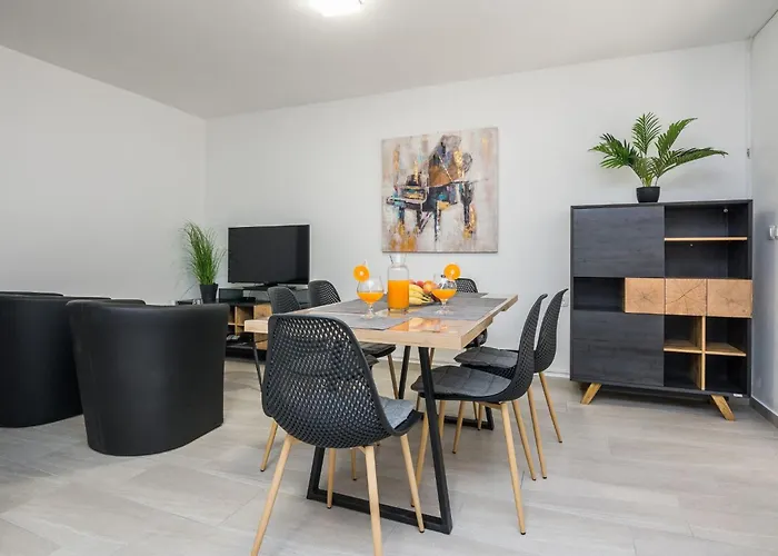 Апартаменты Loncar 1 By Interhome