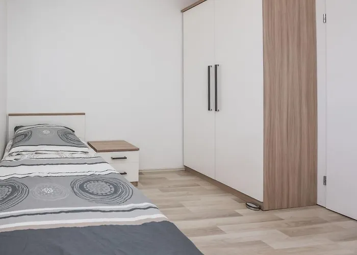 Loncar 1 By Interhome *