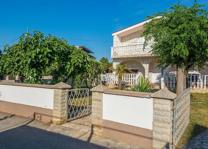 Loncar 1 By Interhome Apartment